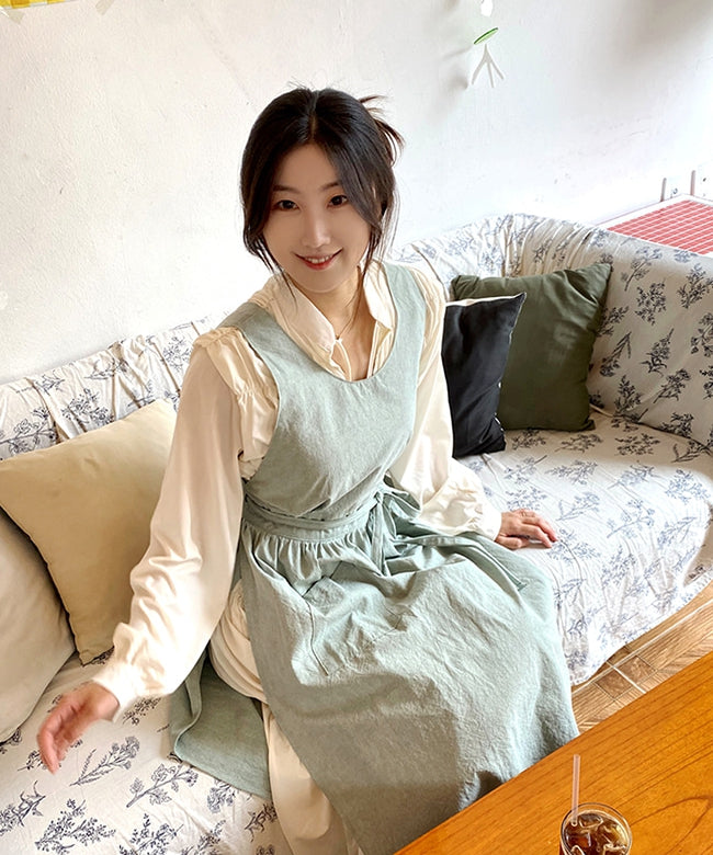 AURACASA Beauty Antique Long Apron
