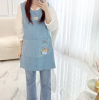 AURACASA | Ribbon Flower Basket embroidered Apron for women  |리본 꽃바구니 장식 앞치마