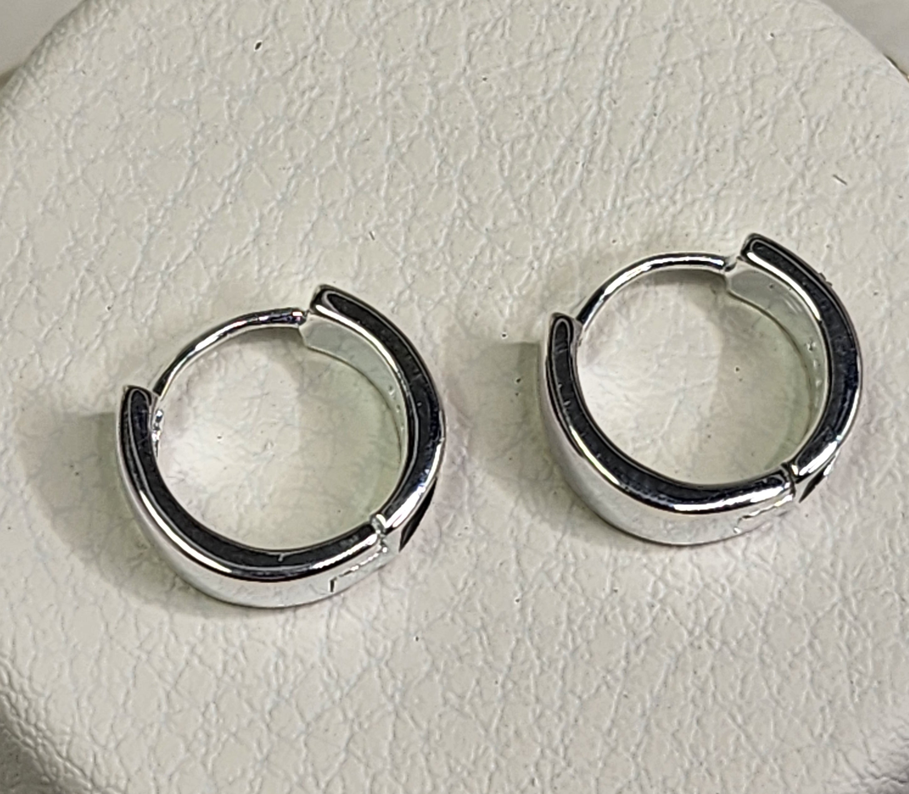 Sterling Silver Hoop Earrings with Black Enamel Inlay | Minimalist and Elegant Design