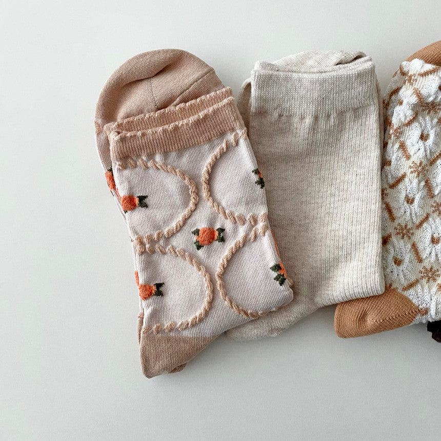 AURACASA Daily Women 5 Pairs Socks 03. Beige Flower Set