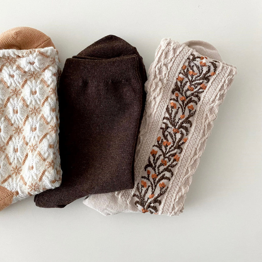 AURACASA Daily Women 5 Pairs Socks 03. Beige Flower Set