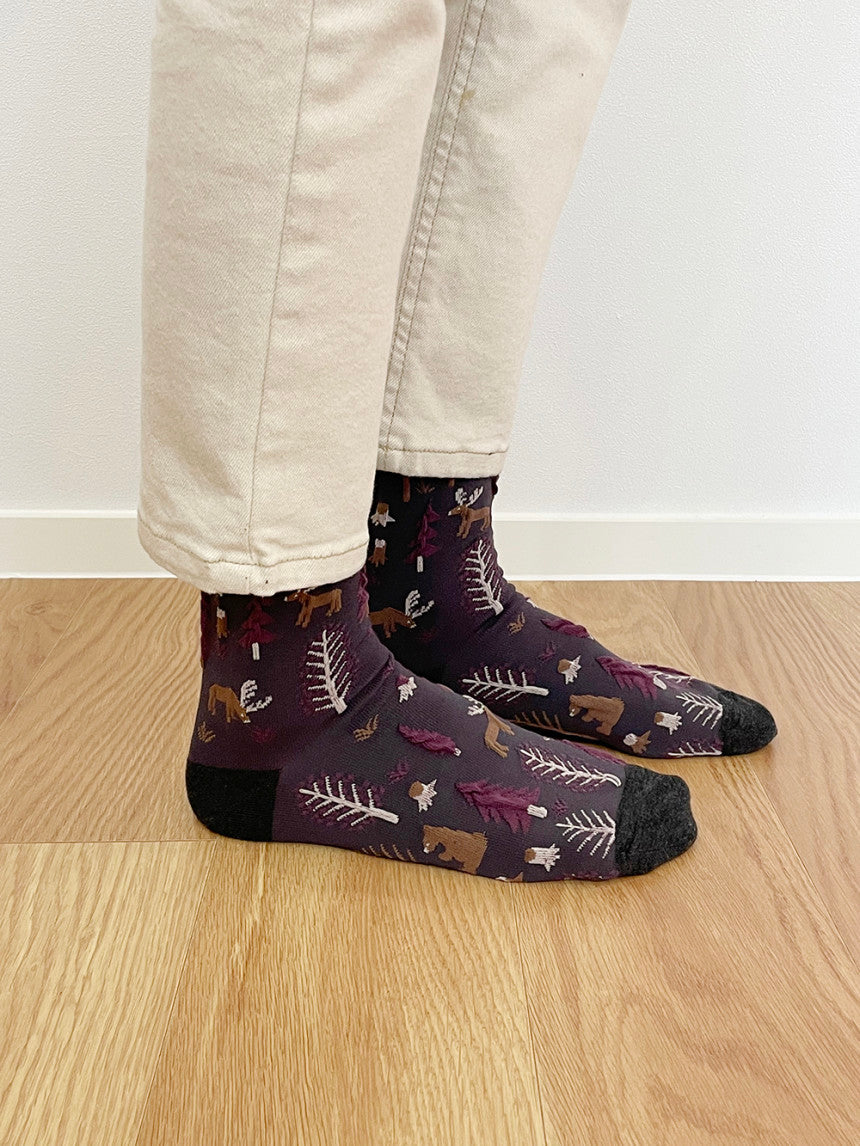 AURACASA Embroidered socks 여자 자수 양말