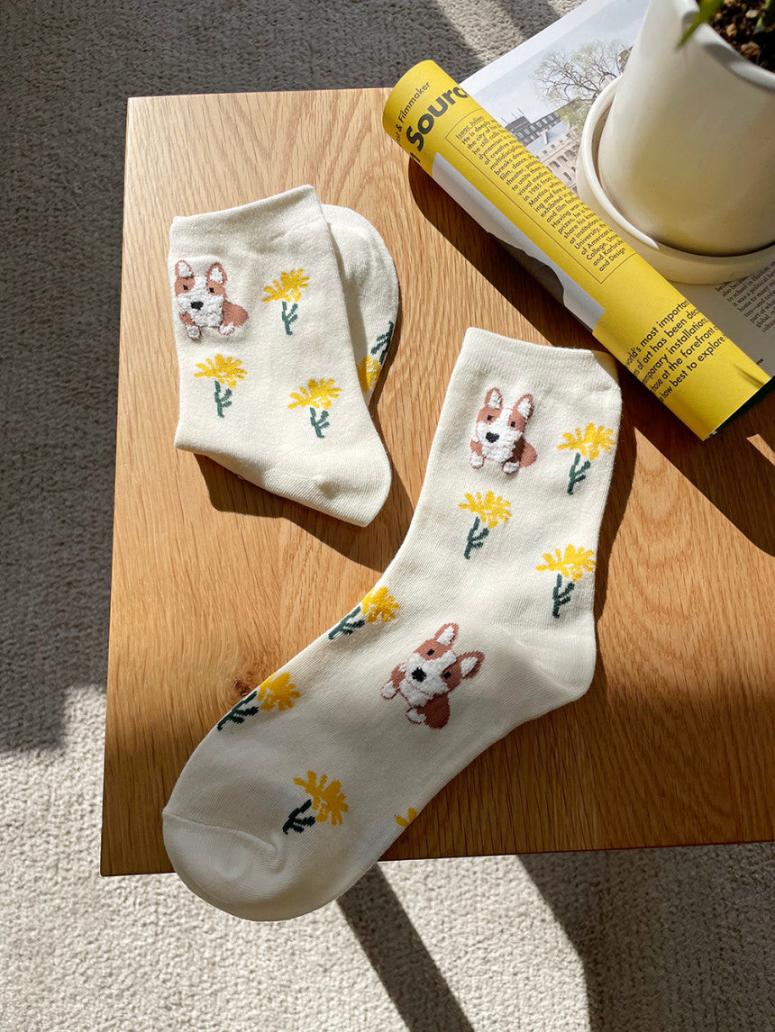 AURACASA Cute puppy character socks  귀여운 강아지 캐릭터 양말