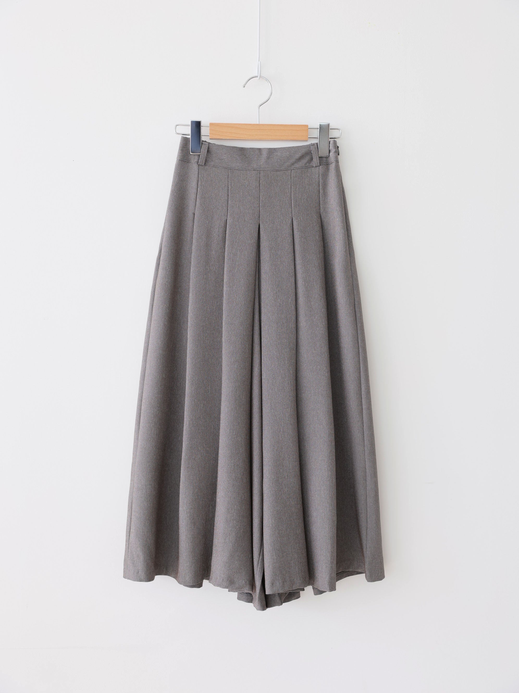 AURACASA Pintuck Pleated Wide-Leg Pants