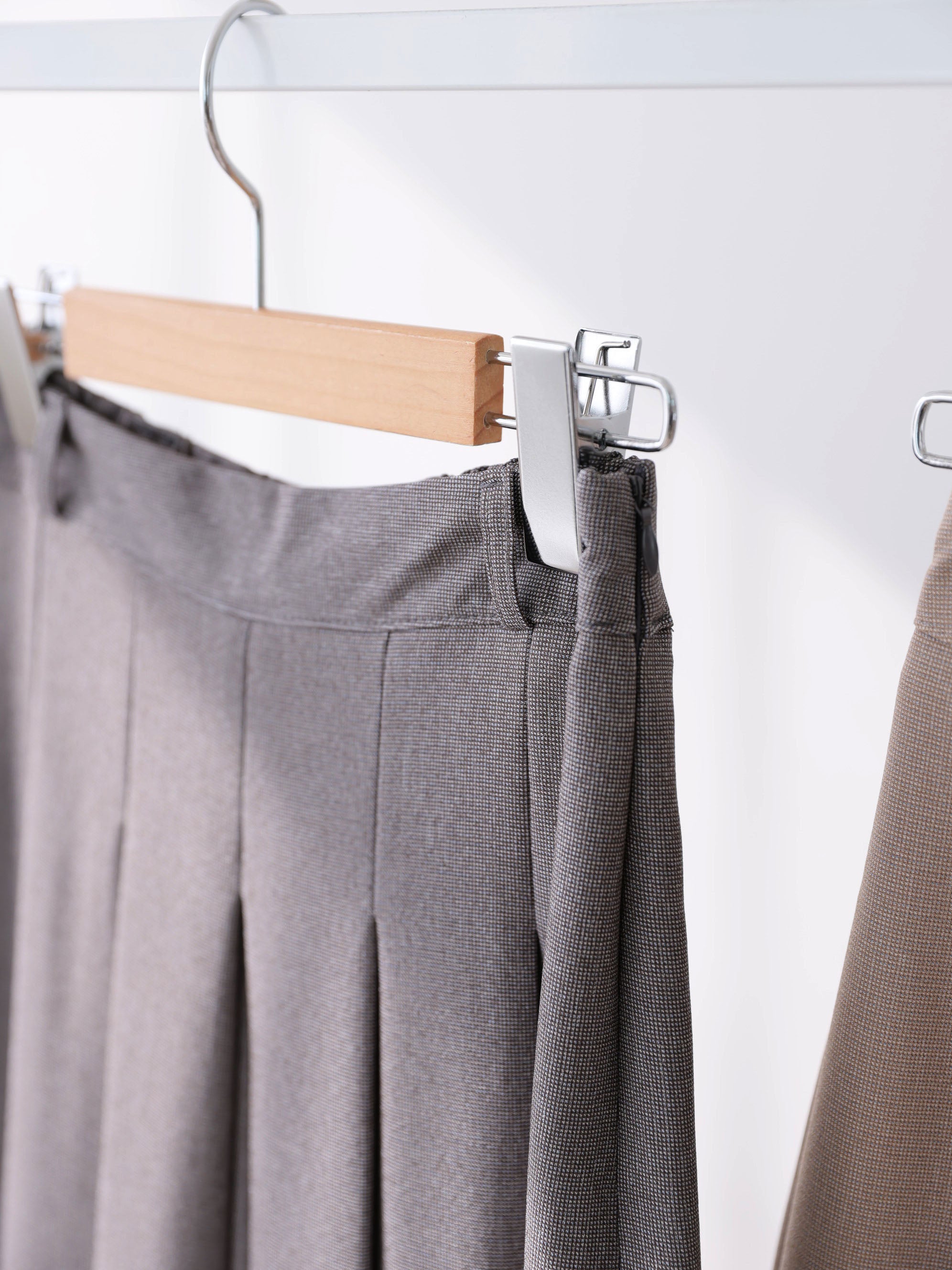 AURACASA Pintuck Pleated Wide-Leg Pants