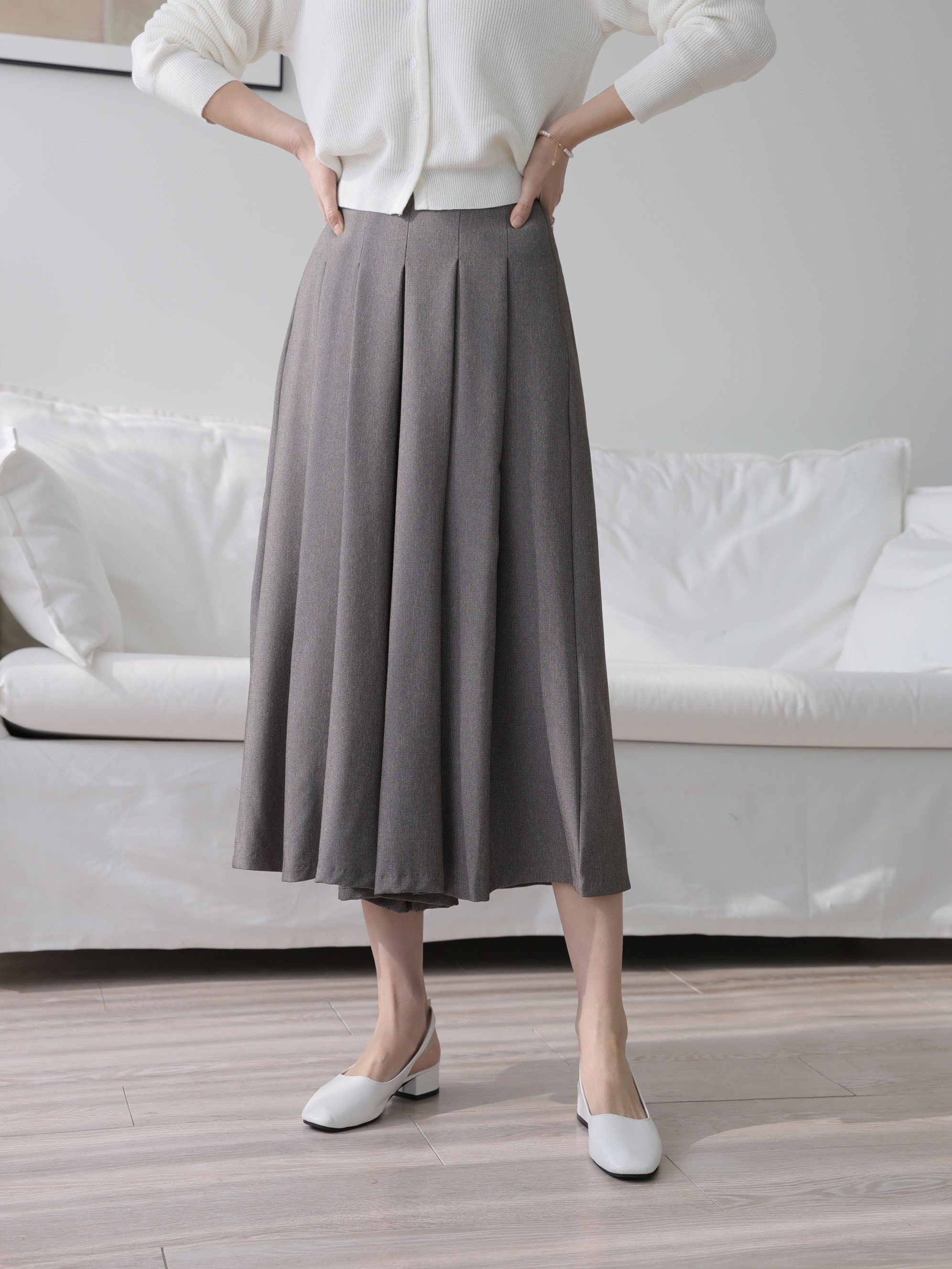 AURACASA Pintuck Pleated Wide-Leg Pants