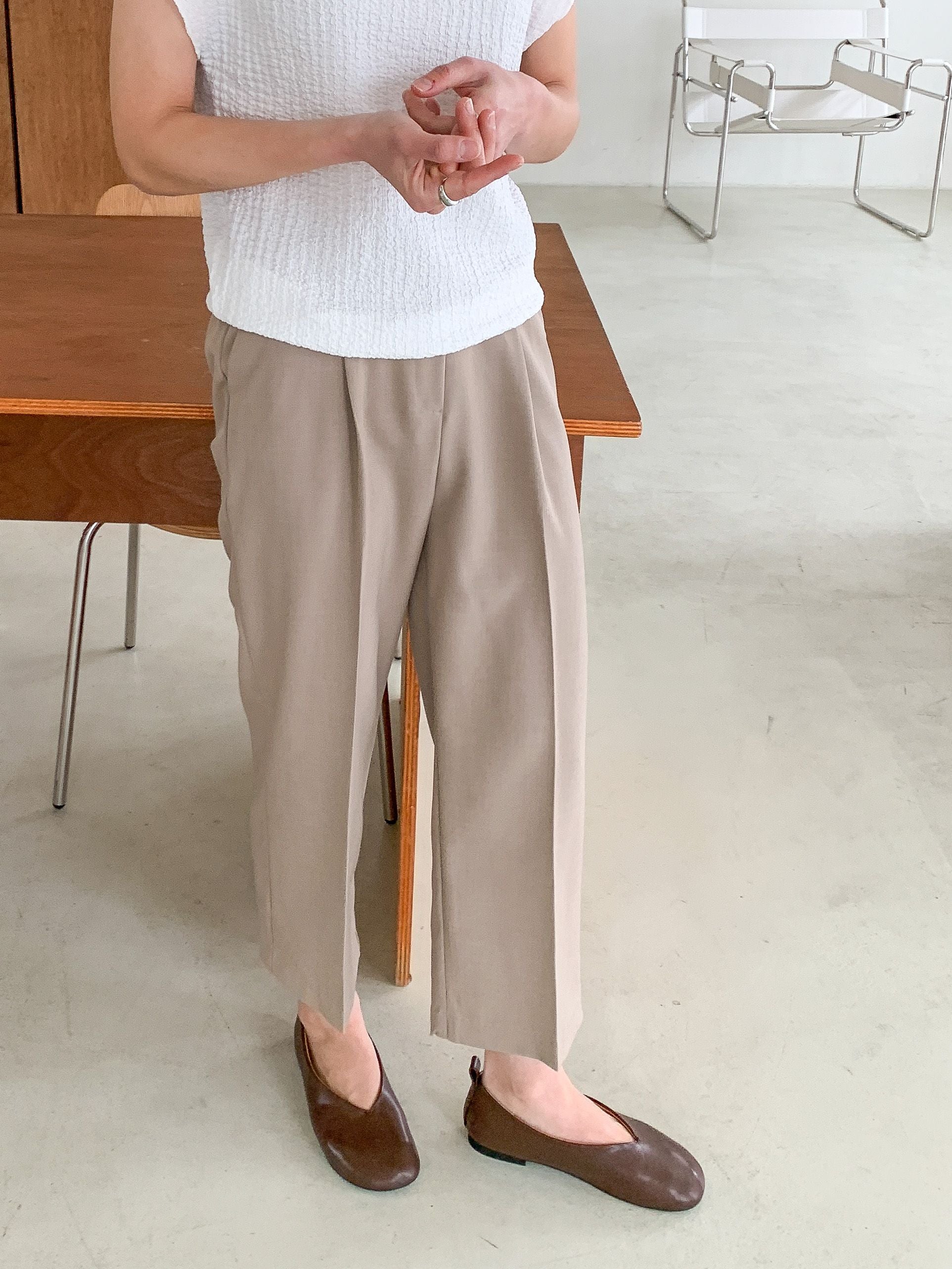 AURACASA Micro Back-Banding Wide Slacks – High-Waist Straight Fit Basic Pants (Spring/Summer)