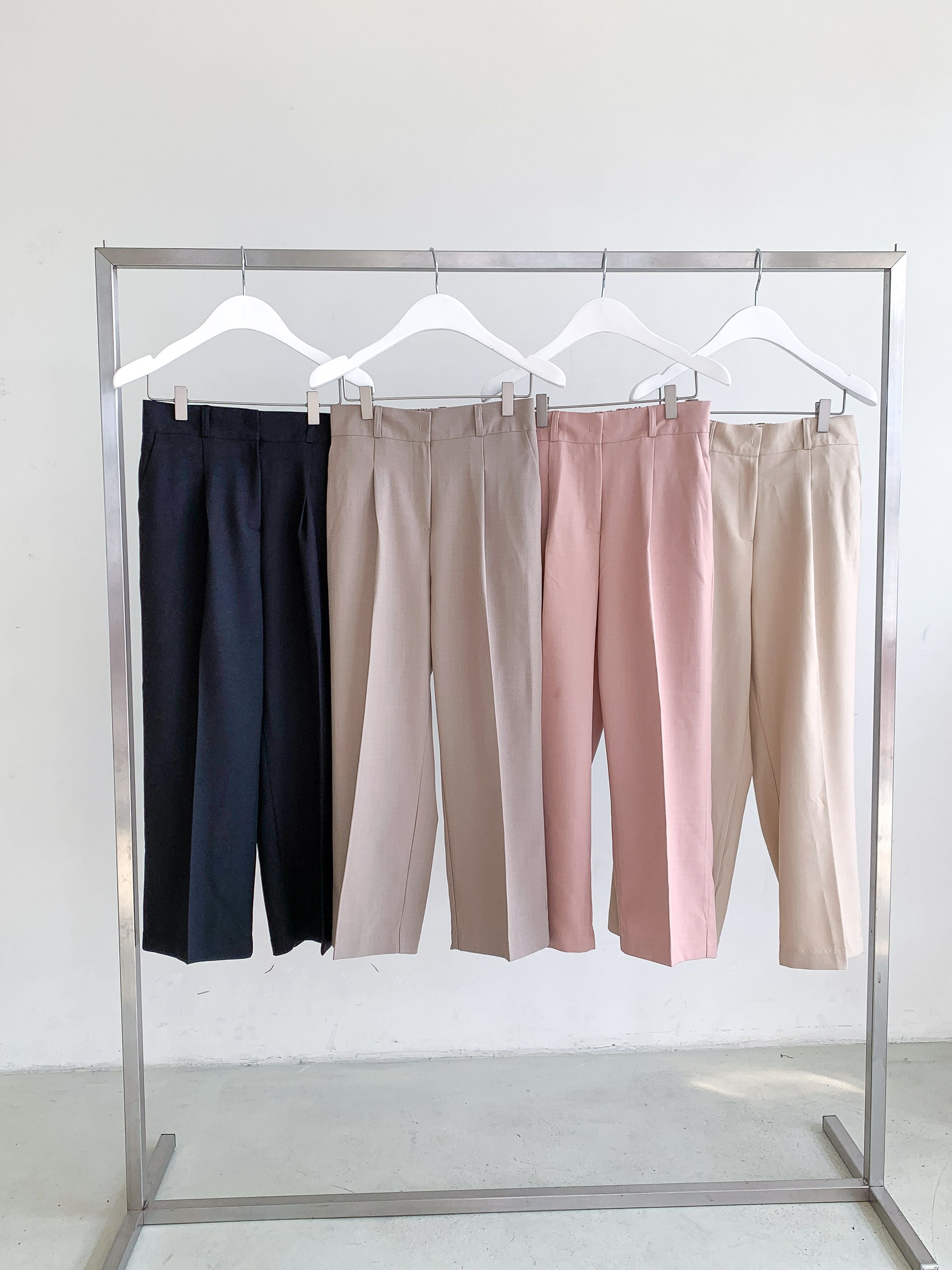 Micro Back-Banding Wide Slacks – High-Waist Straight Fit Basic Pants (Spring/Summer)