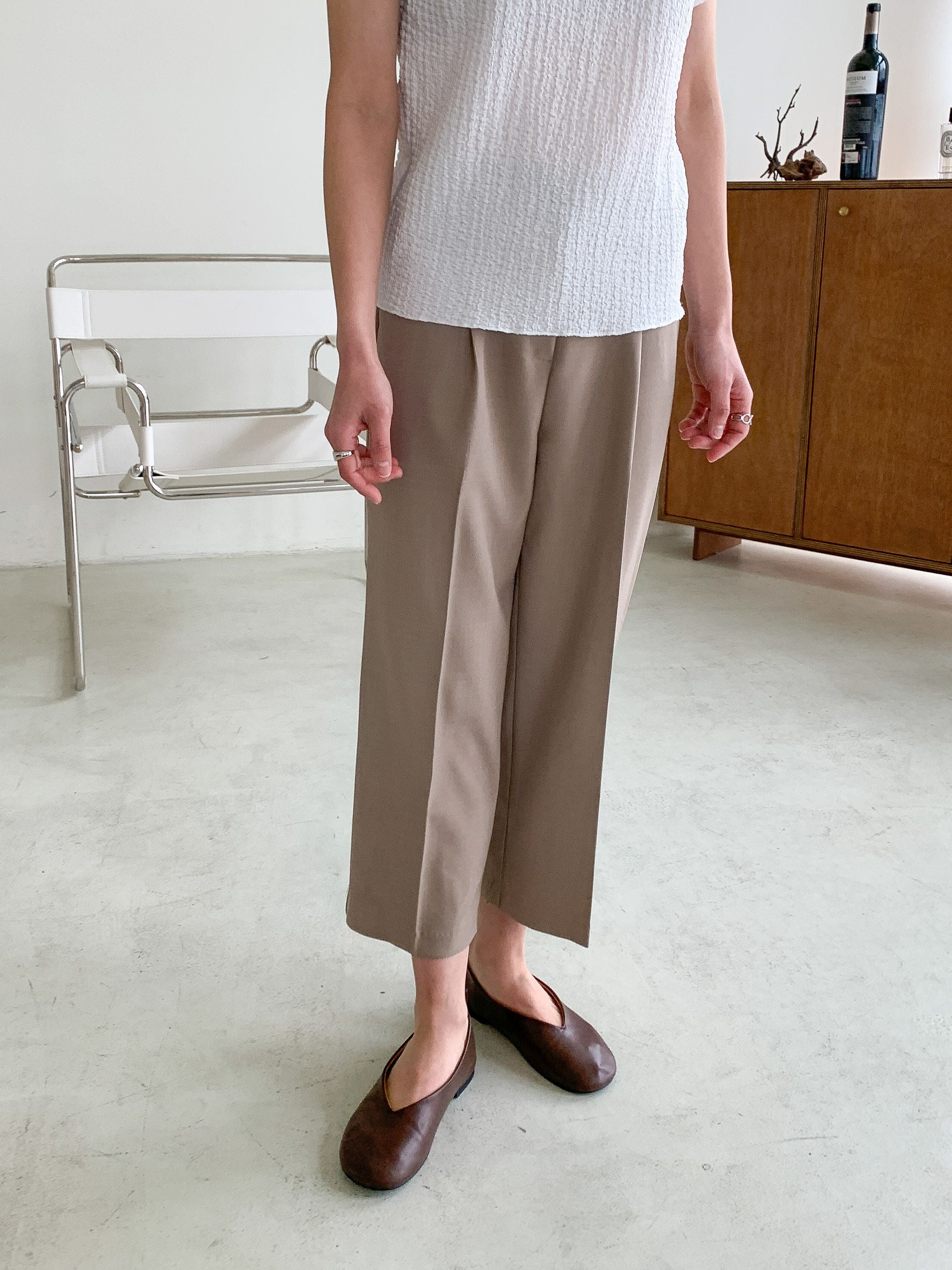 Micro Back-Banding Wide Slacks – High-Waist Straight Fit Basic Pants (Spring/Summer)