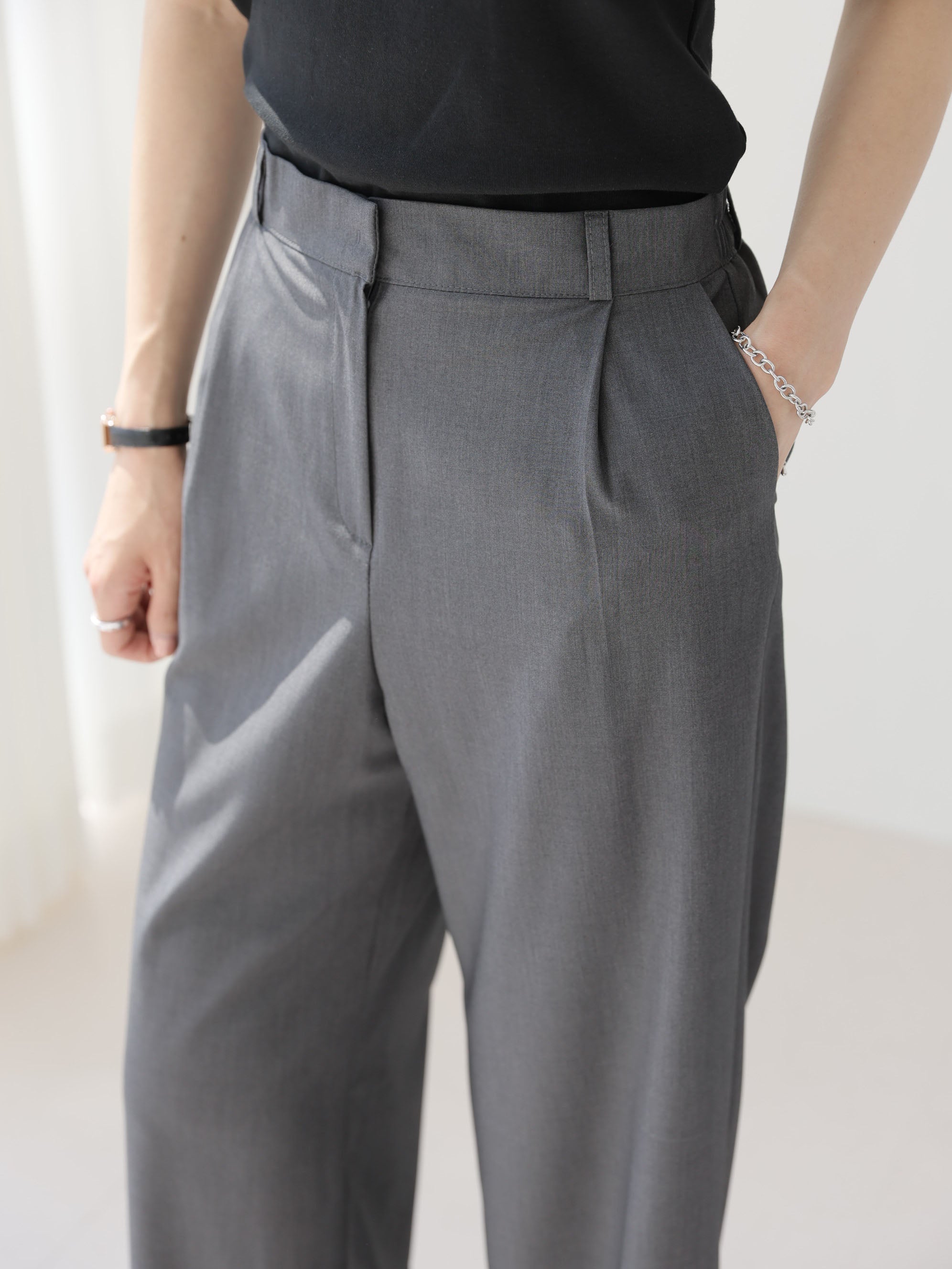 AURACASA Rookie Side-Banding Wide Slacks – High-Waist Pintuck Straight Fit Pants