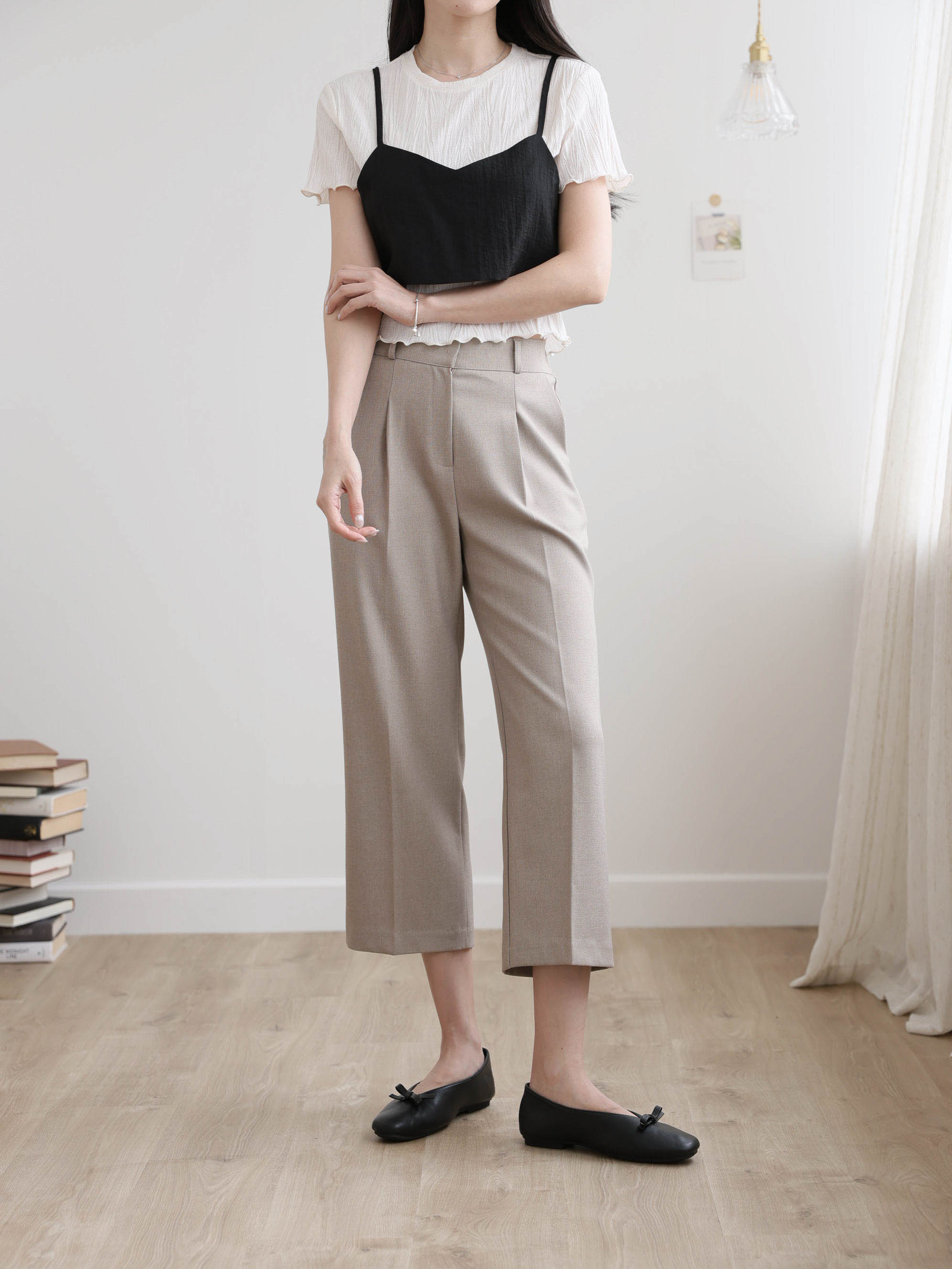 AURACASA Spa Pintuck Banding Slacks – High-Waist Cropped Wide Fit Pants (Spring/Summer)