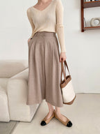 [AURACASA] Pleated Wide Culotte Pants – Back Elastic Waist