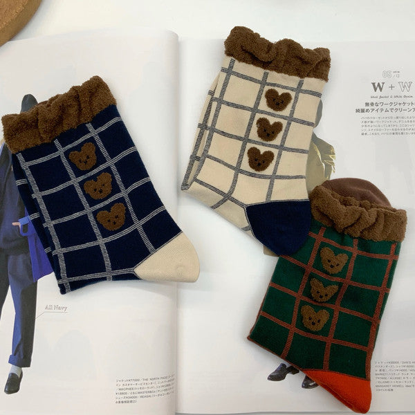 AURACASA  BEAR  check socks  뽀글 곰돌이 체크 양말
