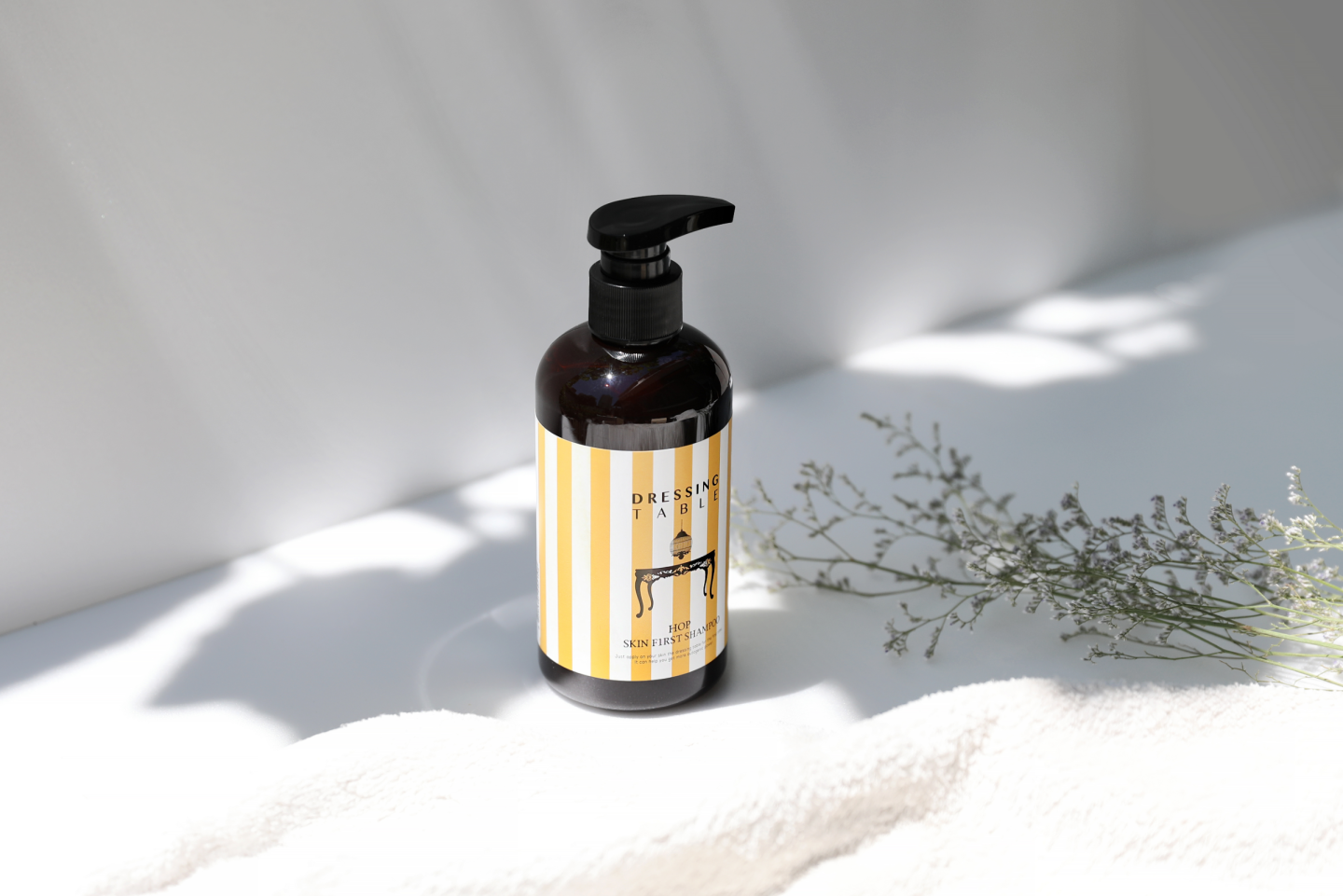 Auracasa EM beer yeast shampoo bottle with natural surfactants and effective microorganisms for thinning hair