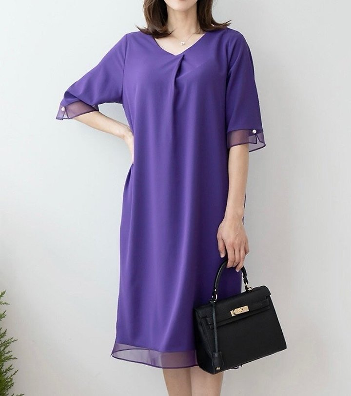 [AURACASA] Élise Pearl Sheer-Trim Midi Dress