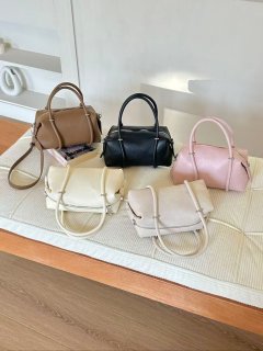 AURACASA Minimal Boston Mini Bag – Structured Shoulder & Crossbody Bag (Black / Ivory / Brown / Pink / Gray)