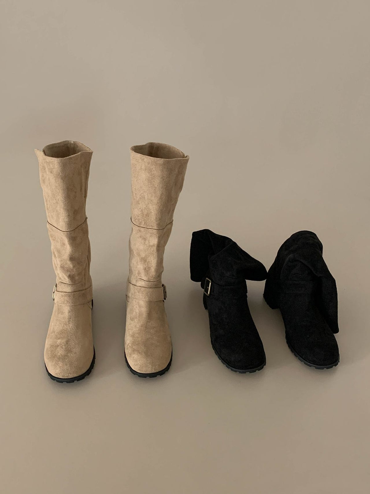 [AURACASA] Vintage Suede Buckle Mid-Calf Boots – Black & Beige