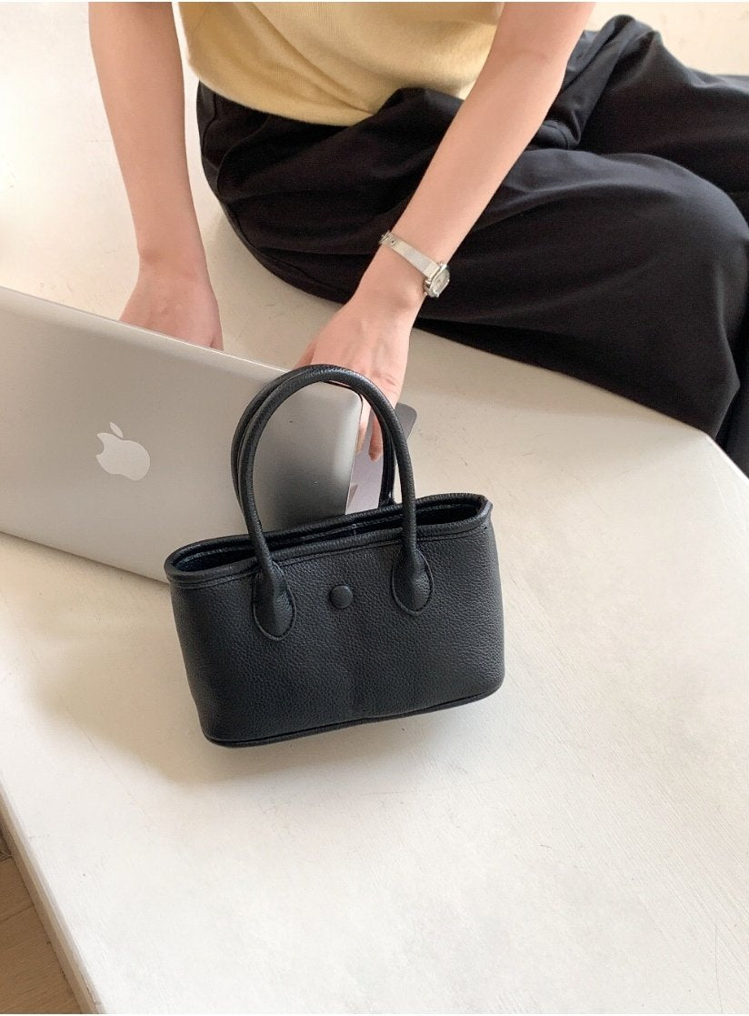 AURACASA Mini Classic Structured Tote Bag – Compact Everyday Crossbody (Vegan Leather)