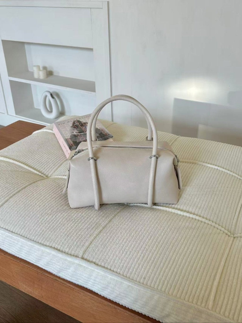 AURACASA Minimal Boston Mini Bag – Structured Shoulder & Crossbody Bag (Black / Ivory / Brown / Pink / Gray)
