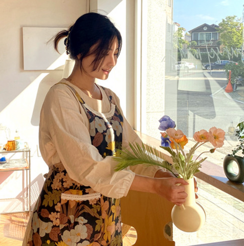 AURACASA Flower Mini Linen Apron 