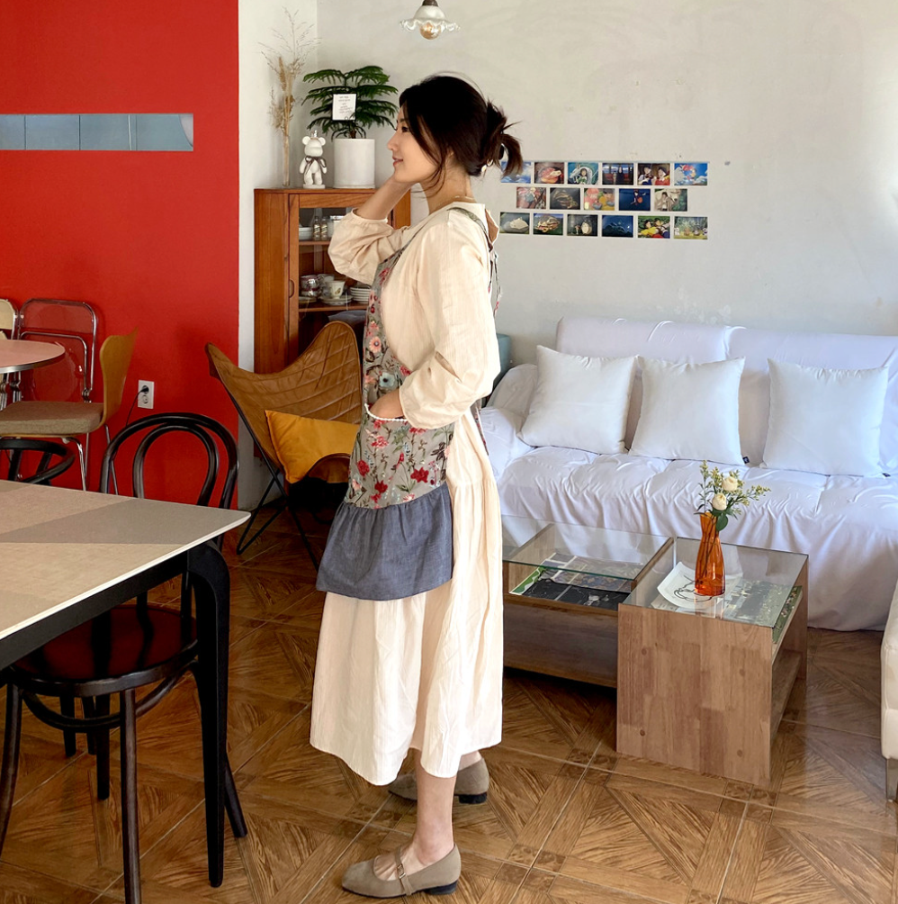 AURACASA Grace Denim Frill Apron 그레이스 데님 앞치마